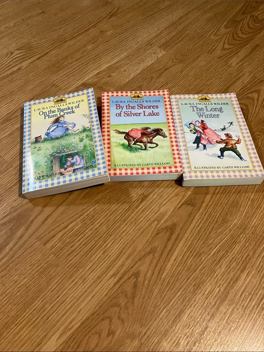 Laura Ingalls Wilder Little House on Prairie Plaid paperback set of 9 + 1 extra
